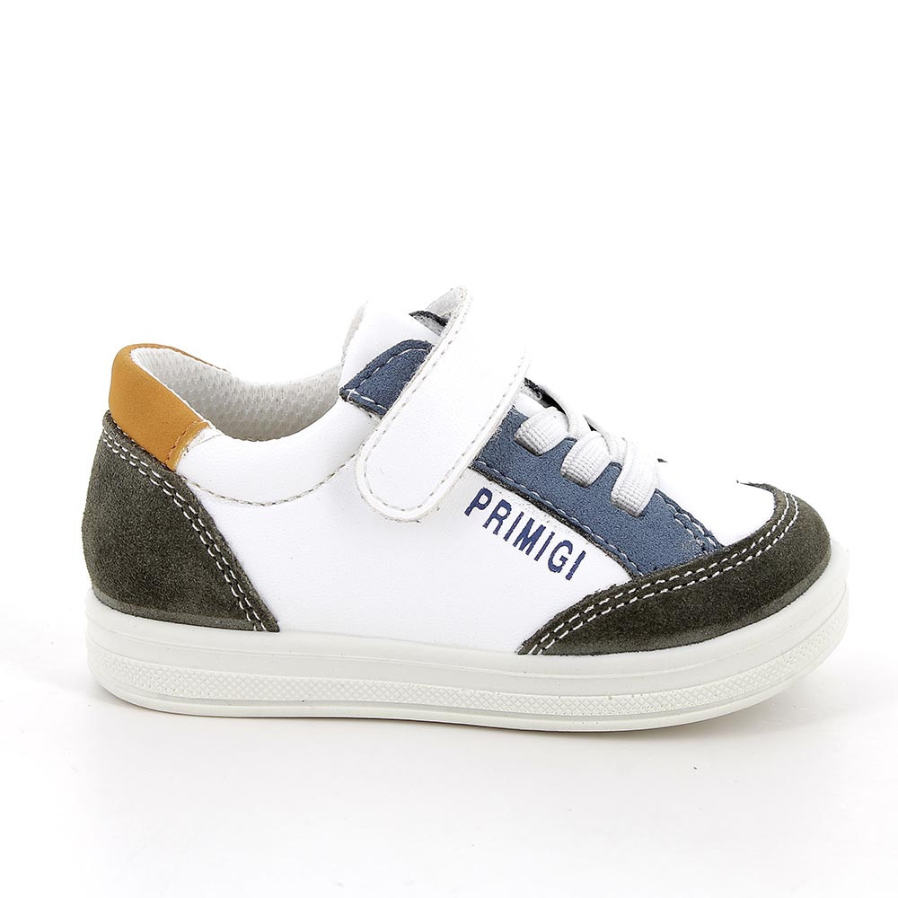 Tenisky