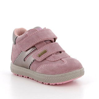 Tenisky